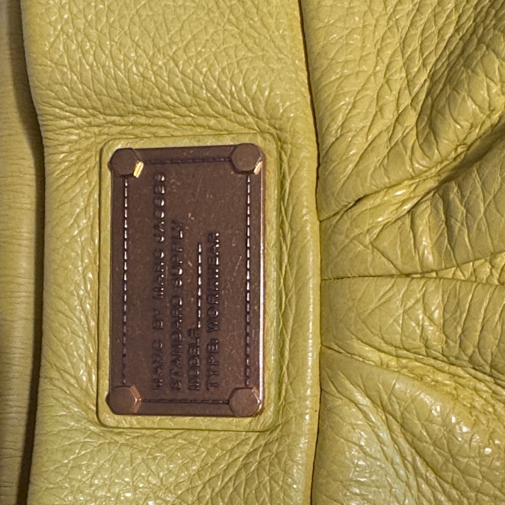 Marc Jacobs Vibrant Yellow Hobo Bag - Picture 5 of 7